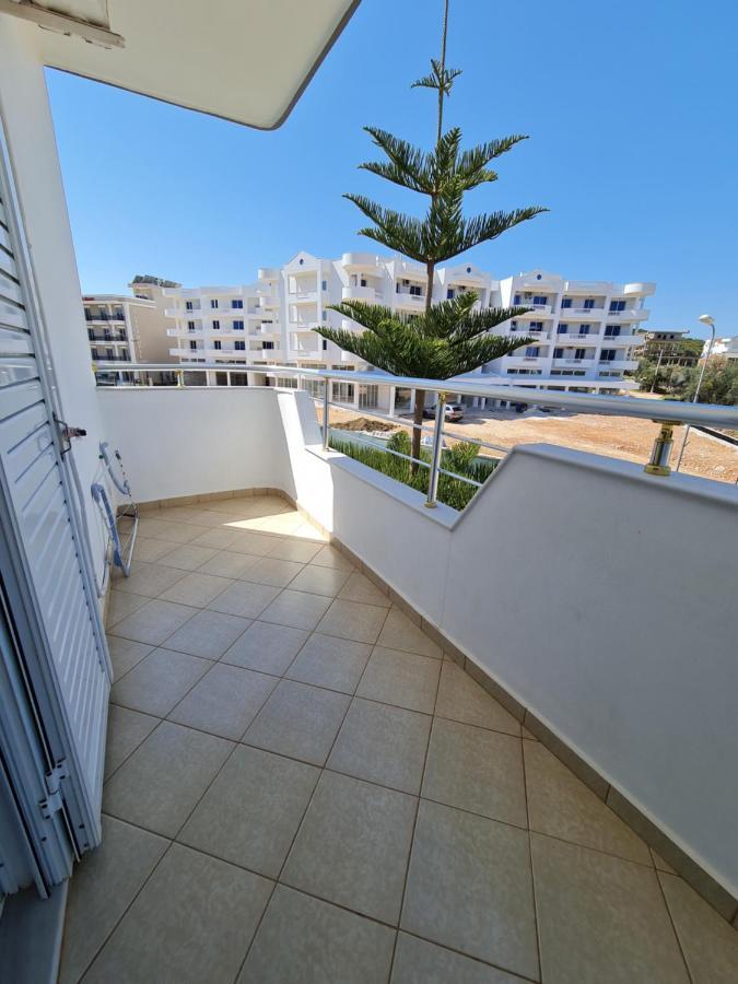 Summer Time Hotel Ksamil Esterno foto