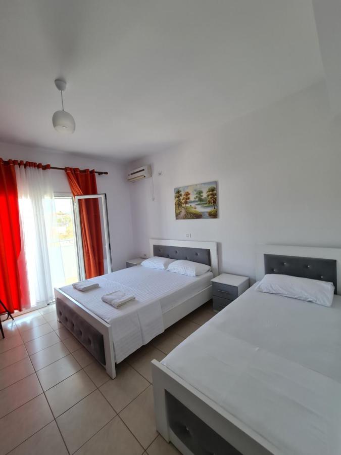 Summer Time Hotel Ksamil Esterno foto