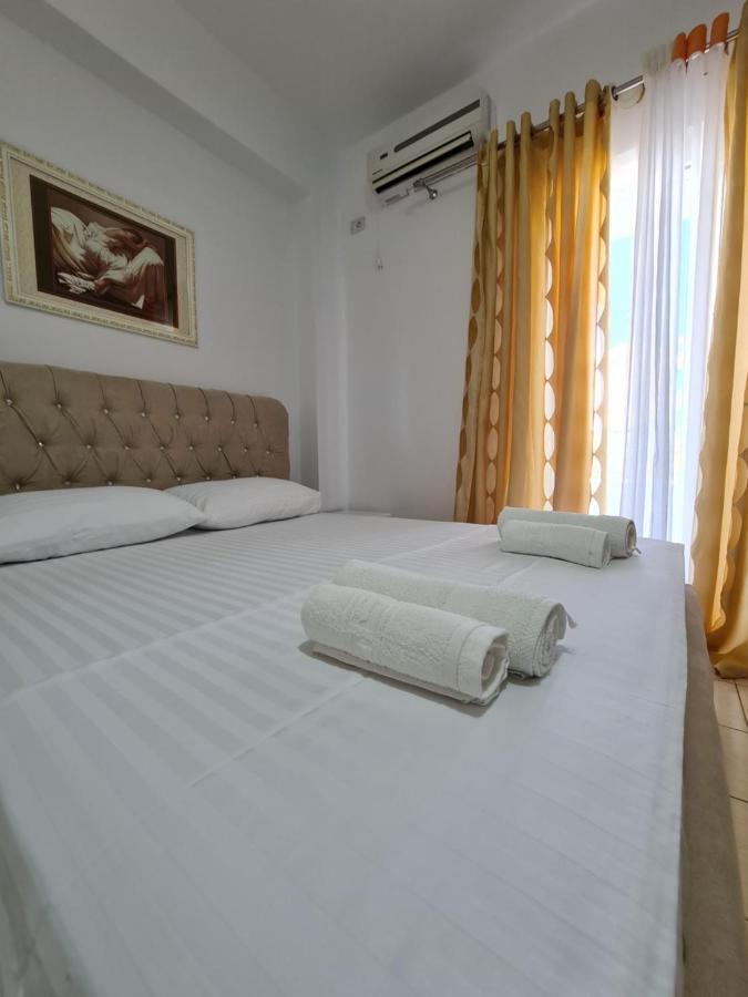 Summer Time Hotel Ksamil Esterno foto